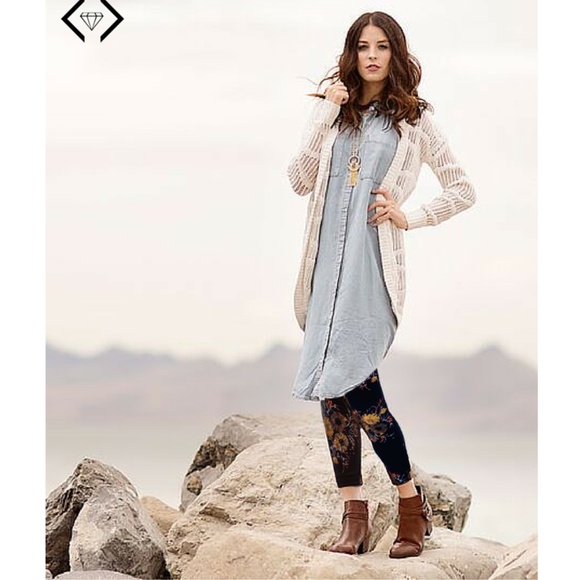 LuLaRoe High Waist Floral Leaf Pattern Legging Pant Elastic Very soft Original - Picture 16 of 16